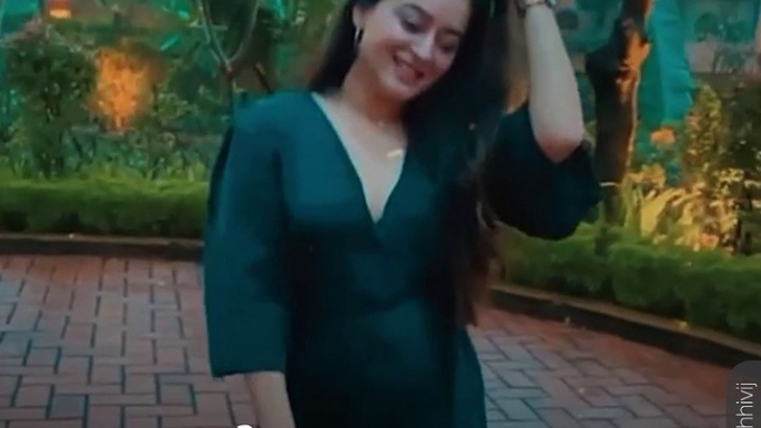 Actress Mahhi Vij And Her Daughter Tara's Cute Videos Are Melting Heart Of Netizens