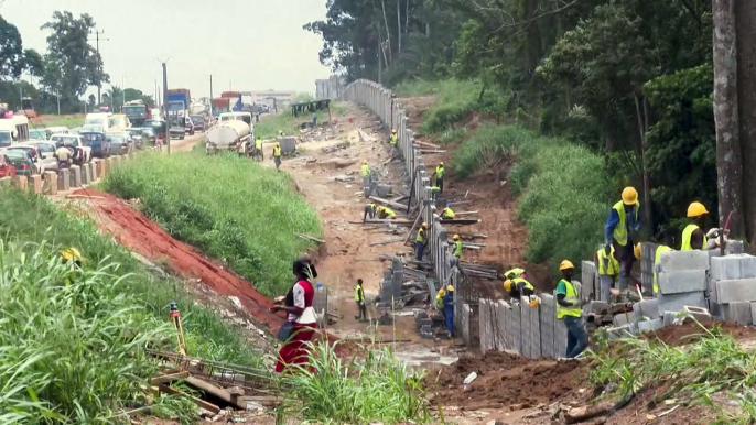 Côte d'Ivoire: le "poumon vert" d'Abidjan se barricade