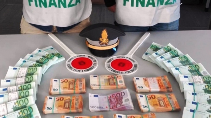 False fatture per 172 milioni in settore recupero metalli: 12 arresti e sequestri per 57 milioni (29.03.22)