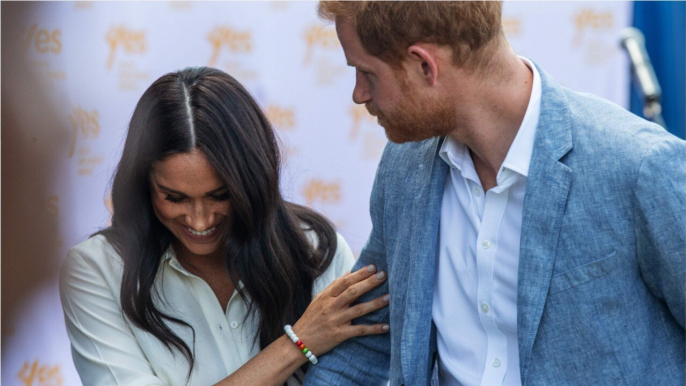 GALA VIDEO - Meghan Markle et Harry sévèrement critiqués : ces mots qui ne passent pas en pleine crise