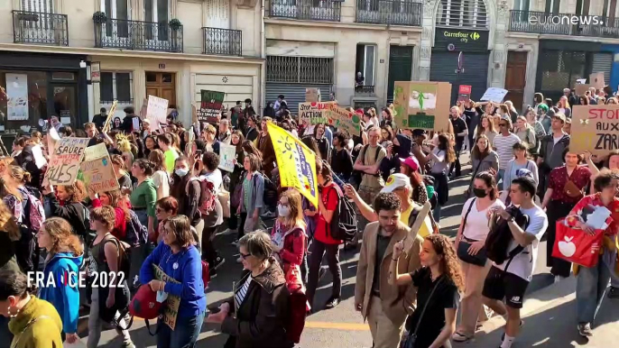 Γαλλία: Οι νέοι κινητοποιούνται... αλλά όχι για τις προεδρικές εκλογές