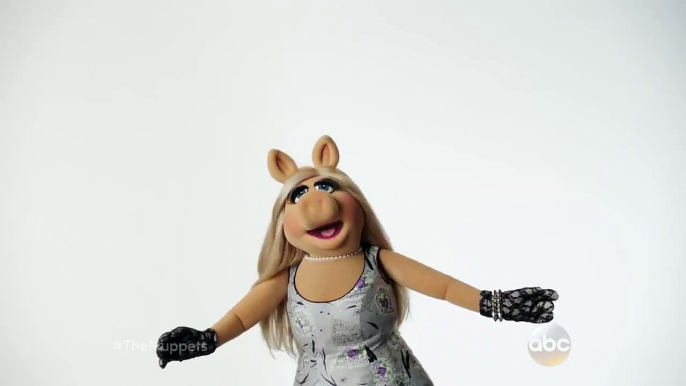 The Muppets - TEASER VO "La rupture difficile de Miss Piggy et Kermit"