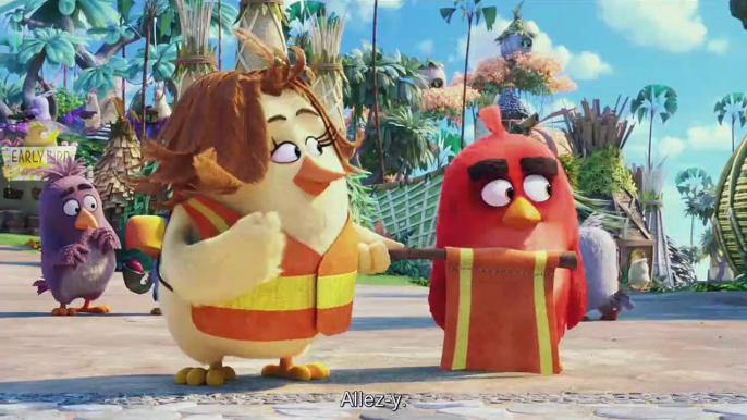 Angry Birds - Le Film - EXTRAIT VOST "Le passage piéton"