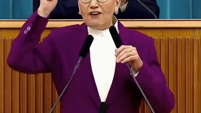 Akşener: Parola vatan, işareti namus, kahrolsun istibdat, kahrolsun zulüm, yaşasın adalet