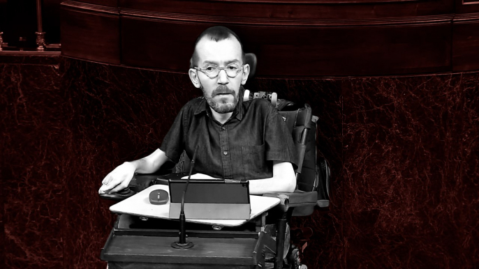 Echenique agradece el voto favorable de "diputadas y diputados" espiados