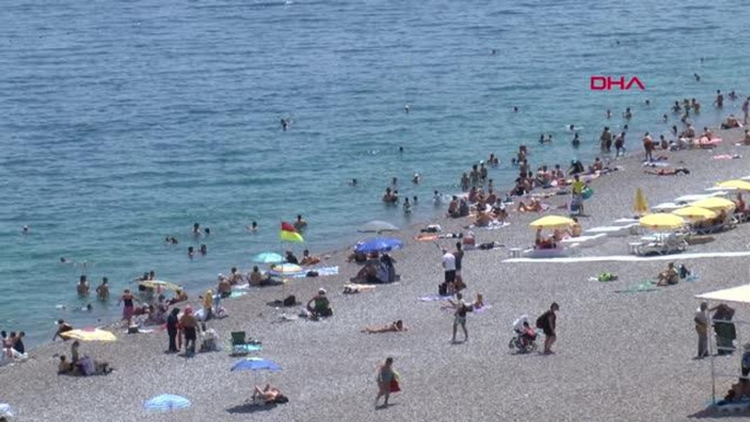 Antalya'da hava sıcaklığı 37 dereceyi gördü