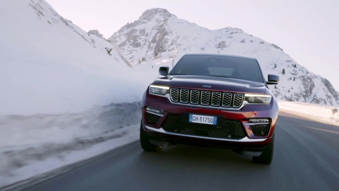 Der neue Jeep® Grand Cherokee 4xe Plug-in Hybrid ist jetzt in allen Versionen bestellbar