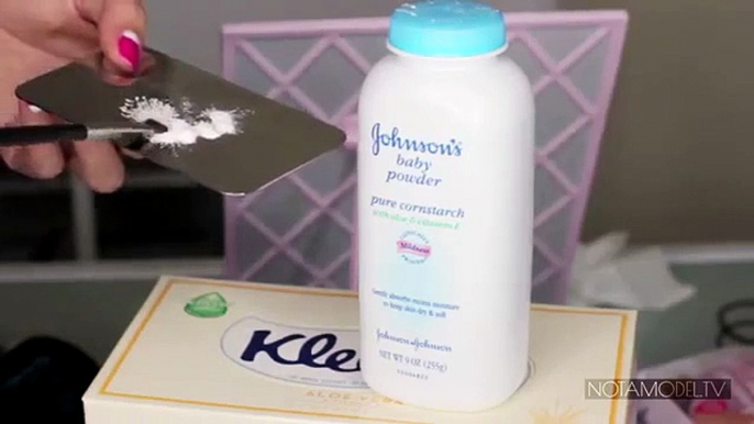 Beauty hacks  2 Amazing makeup tips using baby powder