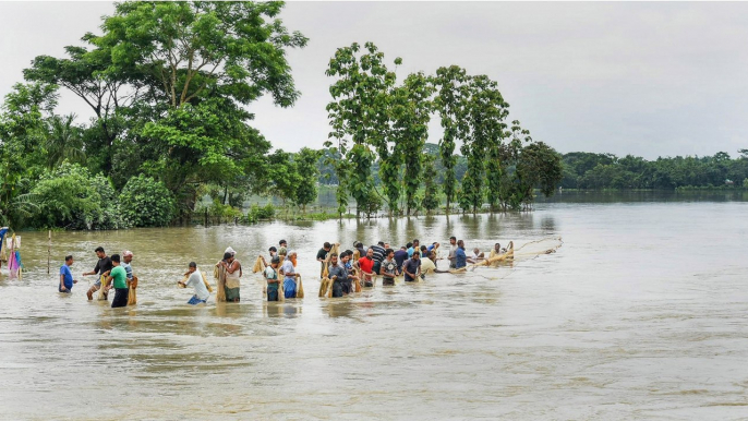 Assam Floods: Situation remains grim for 42 lakhs of population | ABP News