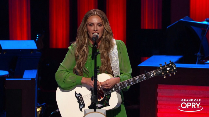 Carly Pearce - "Dear Miss Loretta" | Live at the Grand Ole Opry