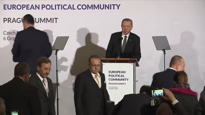 Cumhurbaşkanı Erdoğan: "Türkiye-Ermenistan-Azerbaycan arasındaki ilişkileri bir an önce ısıtalım"