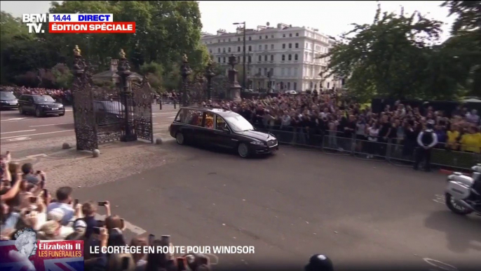 Le cercueil de la reine Elizabeth II quitte Londres sous les applaudissements de la foule