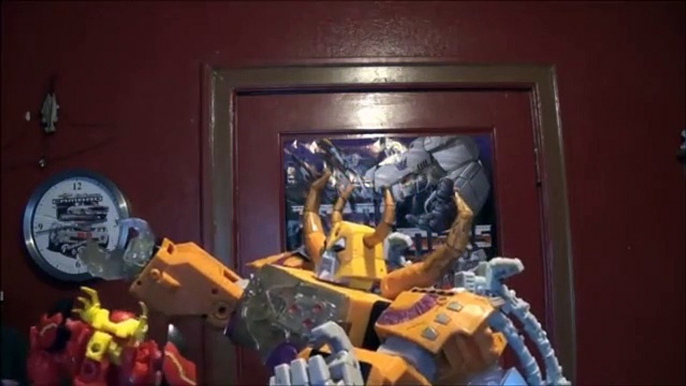 TRANSFORMERS: Prime Beast Hunters PREDACONS RISING Canadia' Reviewer Ep.70