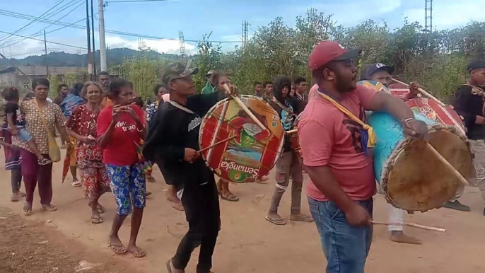 Musik Suling Tambur Khas Papua Di Sorong, PB