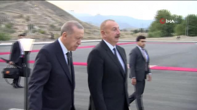 Azerbaycan Cumhurbaşkanı İlham Aliyev, "İkinci Karabağ Savaşı'ndan sonra Türkiye-Azerbaycan kardeşliği başka bir boyuta taşındı" dedi.