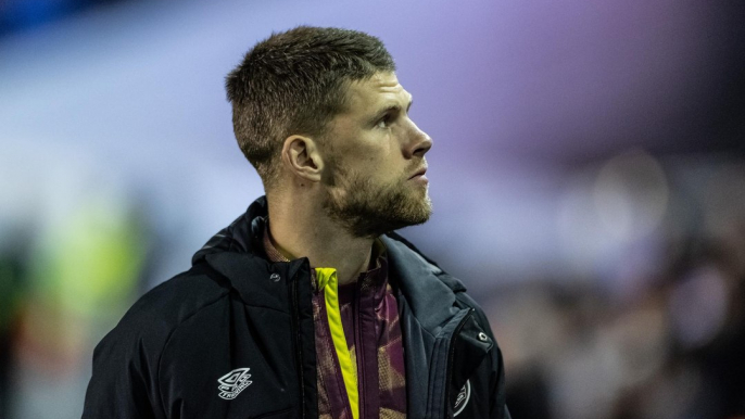 Burnley boss Vincent Kompany has shared the same "dark place" as Icelander Johann Berg Gudmundsson