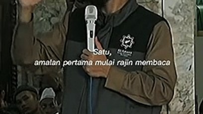 CERAMAH USTADZ ADI HIDAYAT PENCERAHAN HATI