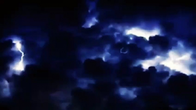 thunderstorm phenomenon, beautiful but terrible