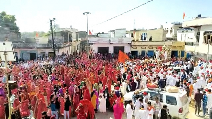 Echoes of Thakur ji, journey with 2221 urns, rain of flowers