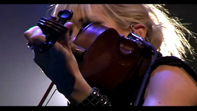 DIXIE CHICKS — TRAVELIN’ SOLDIER | DIXIE CHICKS TOP OF THE WORLD TOUR 2003 LIVE