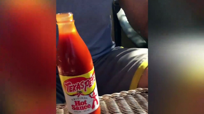 stevewilldoit - Bottle of hot sauce w no hands #shoenice