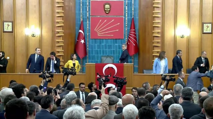 Millet İttifakı Cumhurbaşkanı Adayı Kemal Kılıçdaroğlu: "Bugün, Zalimlerin Tahtlarını Yıkmaya Çok Yakınız. Hakkınızı Helal Edin Dostlarım. Hadi...