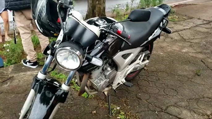 Motociclista fica ferido após colisão às margens da BR-277