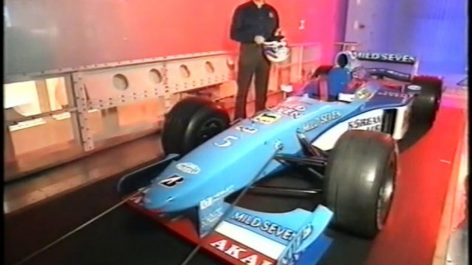 F1 Season Review Highlight 1998 ITV,   Mika Häkkinen, McLaren-Mercedes