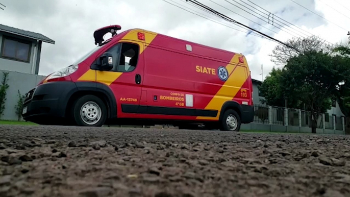 Homem sofre queda no Bairro Claudete e é socorrido pelo Siate