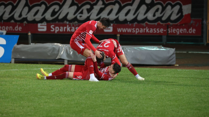 In letzter Minute: Bövinghausen kommt nach Zwei-Tore-Rückstand zurück