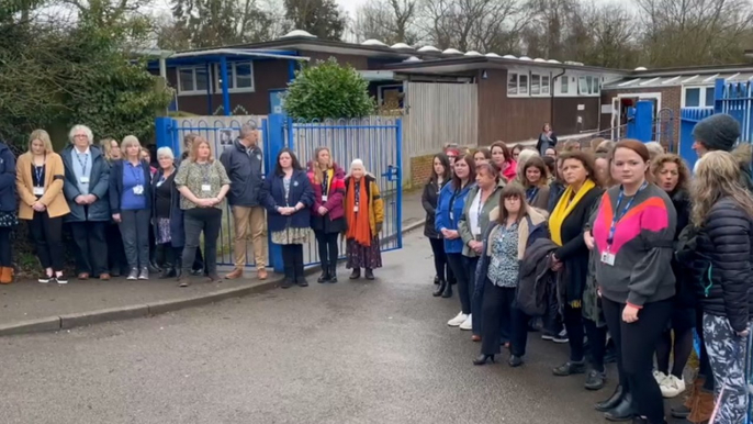 Teachers at Newbury school wear black armbands during protest ahead of Ofsted inspection