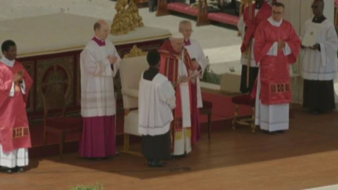 Papa a San Pietro, in 60mila per la Domenica delle Palme