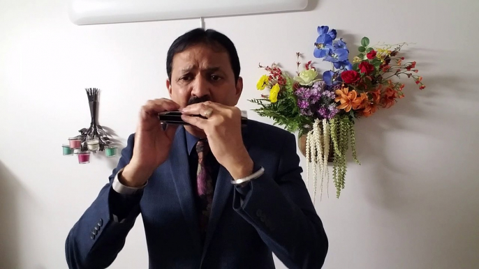 Ye Desh Hai Veer Jawanon Ka- Patriotic Song on Harmonica Live Performance by Mukund Kamdar