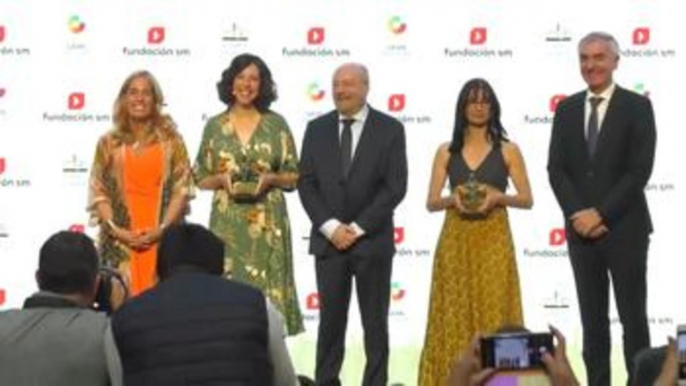 Mónica Rodríguez y Patricia García-Rojo, ganadoras de la 45 edición de los Premios SM