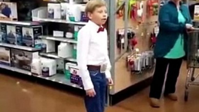 #VIRAL: Niño Yodeling in Walmart  (Mason Ramsey)