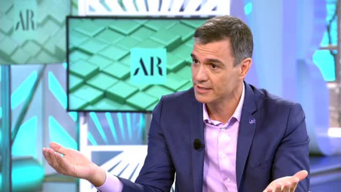 Pedro Sánchez plantea las elecciones como un enfrentamiento entre bloques