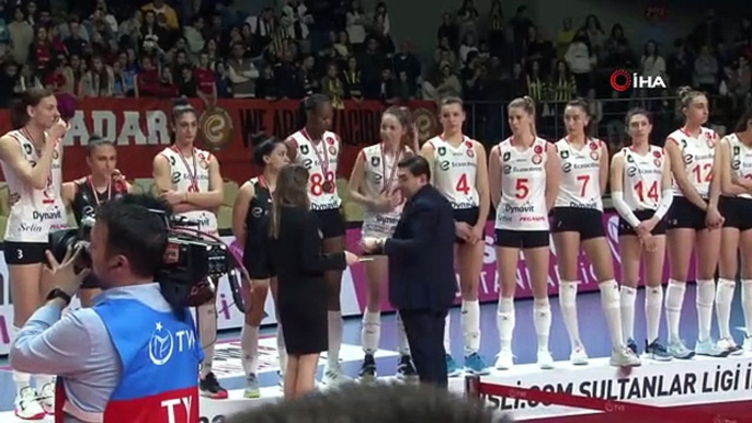 Türkiye - Japonya voleybol maçı ne zaman? Türkiye - Japonya voleybol maçı canlı izle! Japonya - Türkiye voleybol milli maçı hangi kanalda?