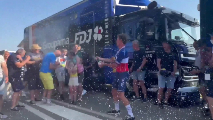 Championnat de France - Route 2023 - Valentin Madouas, sacré champion de France : "Ça fait des années que j'attends d'être champion de France, c'est un rêve pour moi"