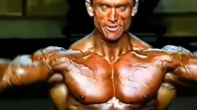 TOP 5  Legendary Posing Moments In Bodybuilding History__Top 5 legendary posing moments