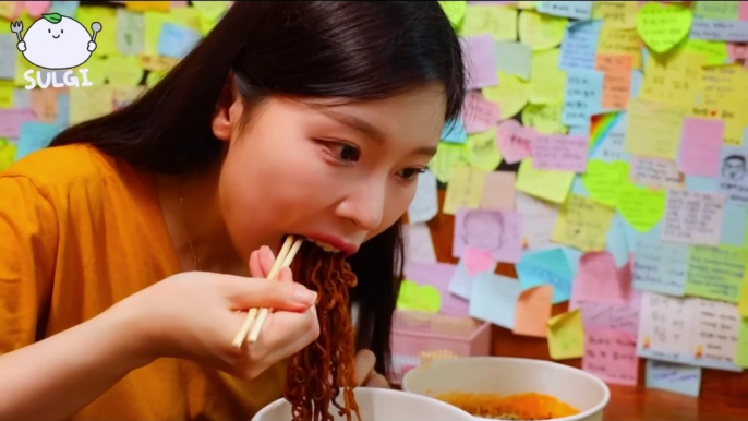 ASMR MUKBANG Ramen Fire noodles, Black bean noodles, Yeul Ramen.