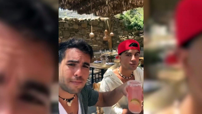 Los hermanos Casas disfrutan de unas vacaciones en familia en la isla de Mykonos