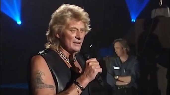 Johnny Hallyday chante Ne m'oublie pas en répétitions à Bercy (1995)