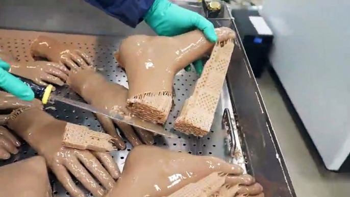 process of making human hands and feet models with Korea_s state of the art 3D printers