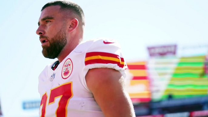 Chiefs' Travis Kelce Punches Teammate at Practice