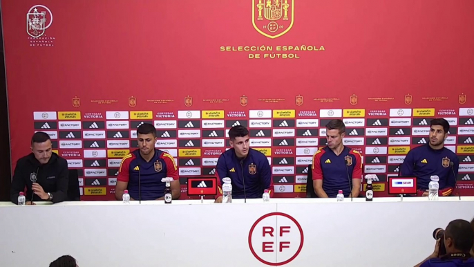 La selección española masculina de fútbol condena a Rubiales por sus "comportamientos inaceptables"