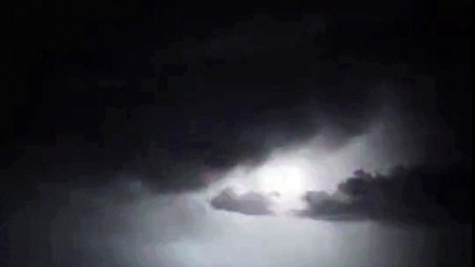 Capturing the Electrifying Power: Incredible Lightning Strike in Prishtina #caughtoncamera