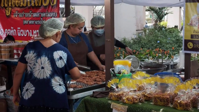 FRIED PEANUTS are a Popular pular Appetizer in Thailand | Thailand Street Food | Peanut Lovers #food #streetfood #foodlover #foodies #asmr