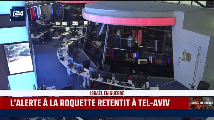 Attaque du Hamas : Les présentateurs de la chaîne i24 News quitte l'antenne en plein direct après une alerte à Tel Aviv, où se trouvent les studios