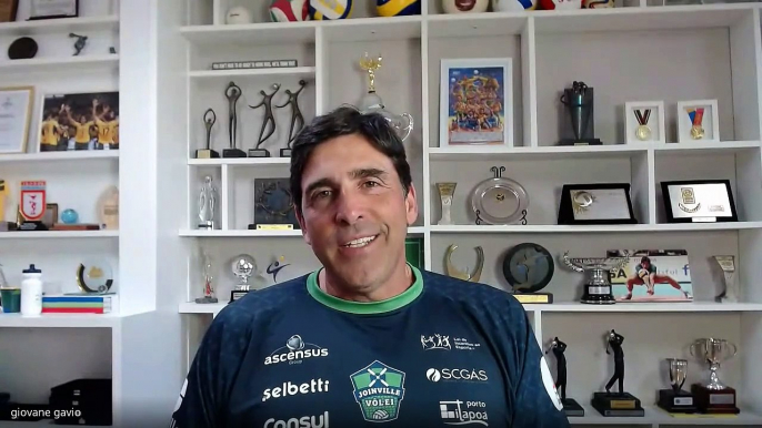 “Quem tem que assumir é o Bernardinho”, Giovane Gávio fala sobre seleção brasileira e a estreia na Superliga com o Joinville Vôlei 