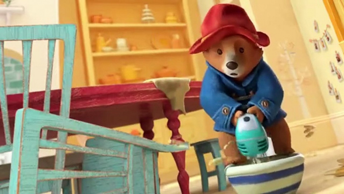 The Adventures of Paddington Bear (2019) The Adventures of Paddington Bear S01 E004 Paddington Makes Pancakes/Paddington Plays Football